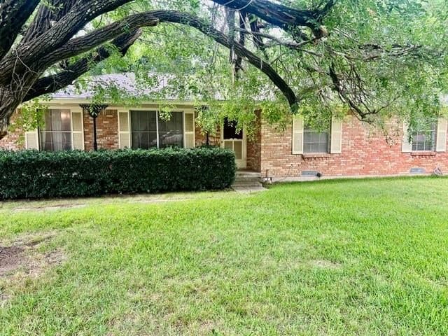 1326 E Sherman Dr