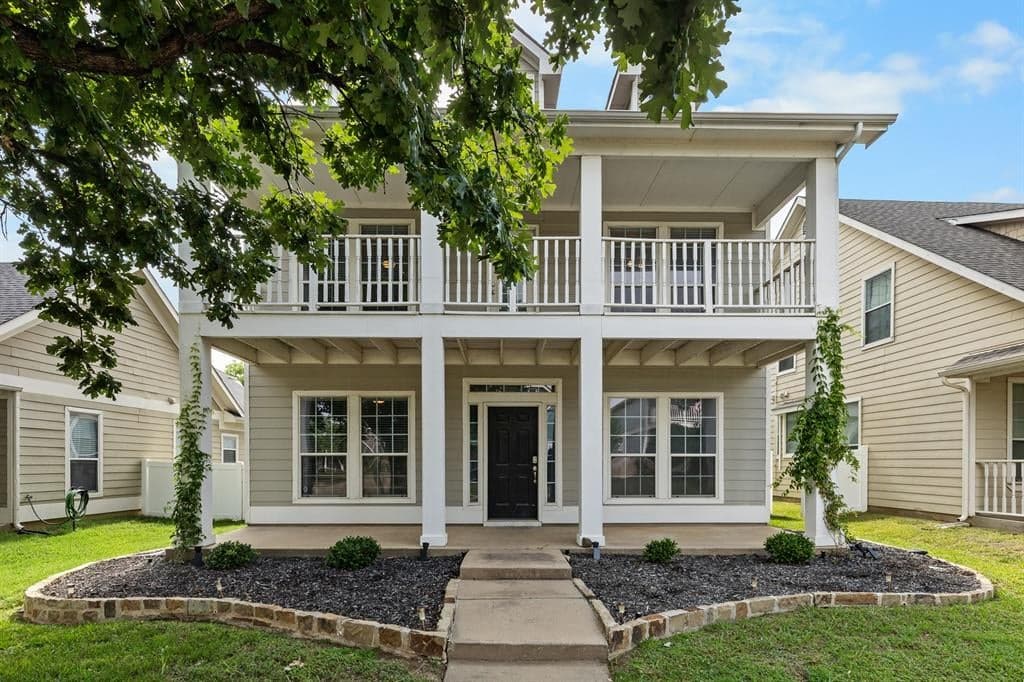 1411 Bristol Ln