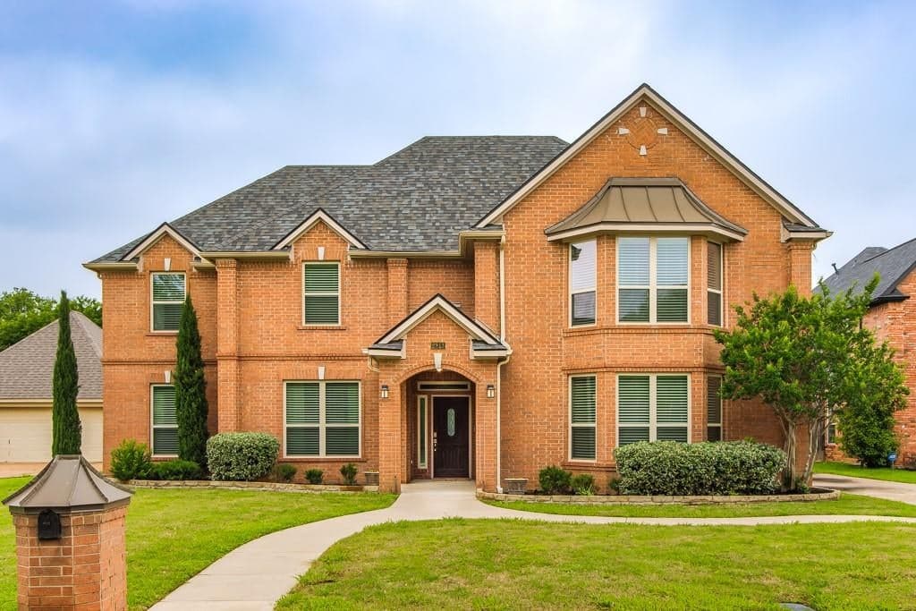 2813 Mesa Ct