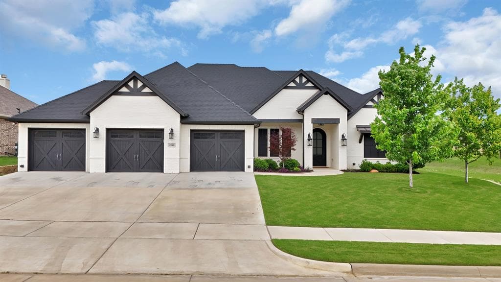 2548 Bunker Hill Dr
