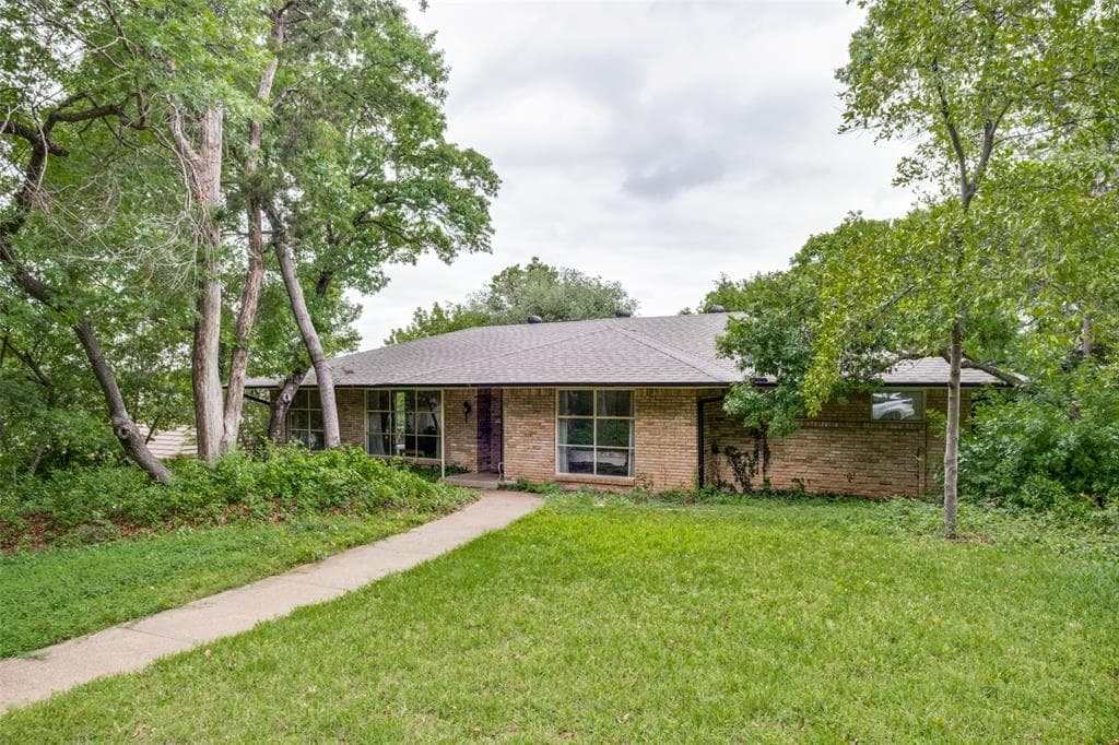 1723 Timbergrove Cir