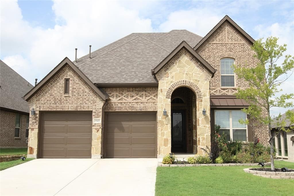 15421 Pioneer Bluff Trl