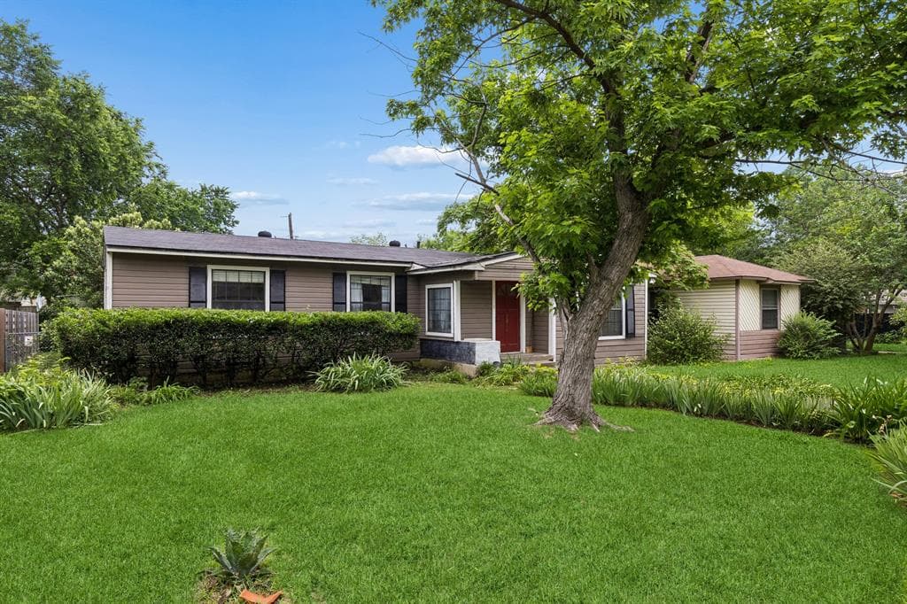 2816 Encino Dr