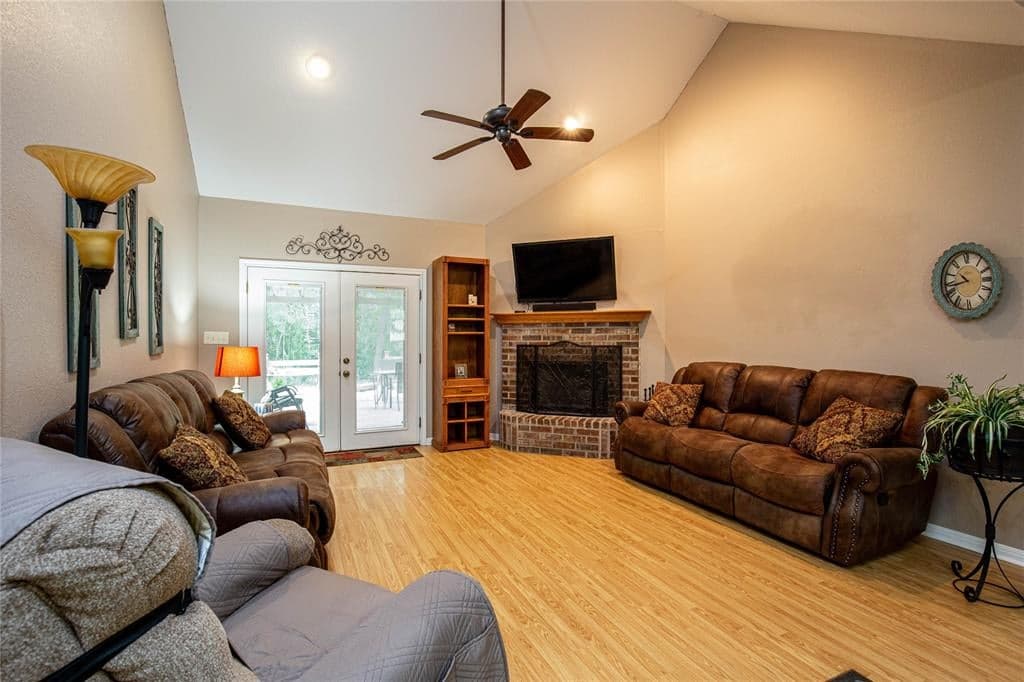 Gallery image 3