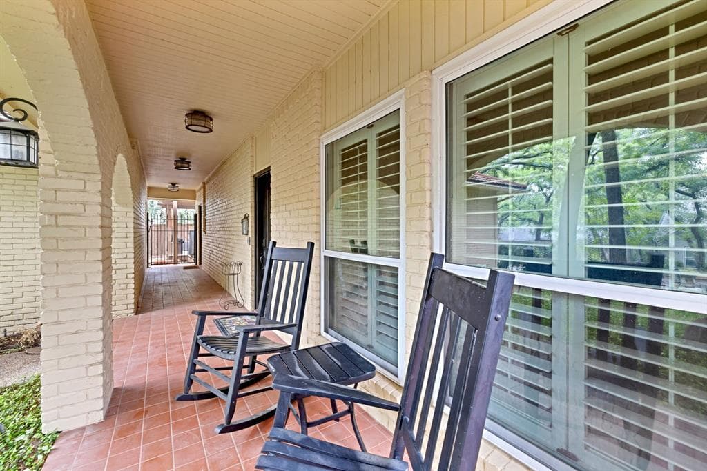 Gallery image 4