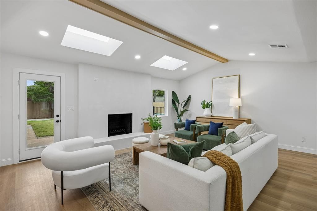 Gallery image 4