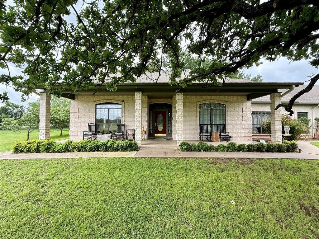 830 County Road 109