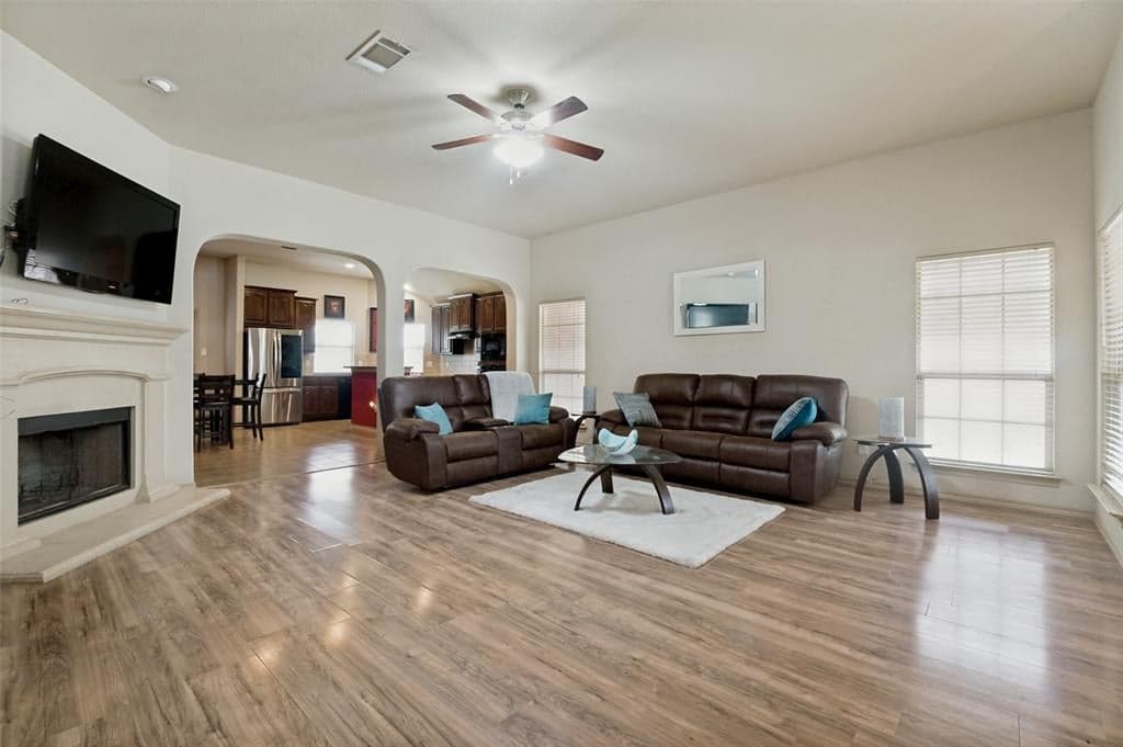 Gallery image 4