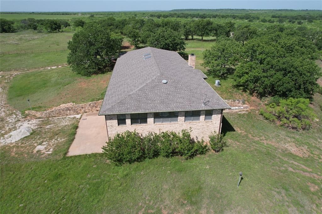 628 Robinson Rd