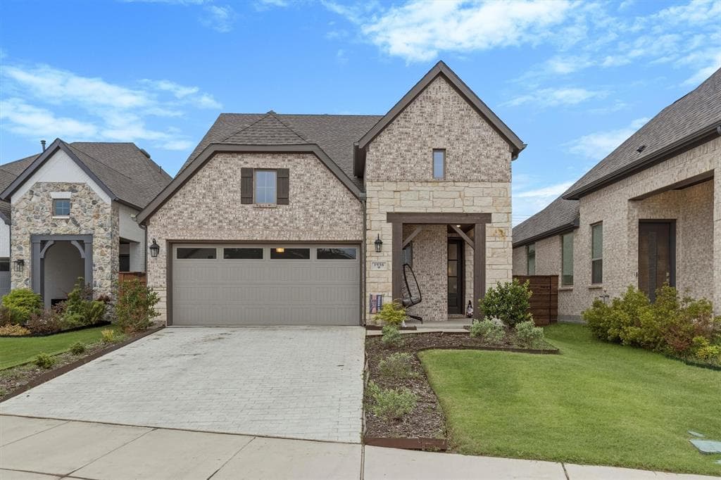 1936 Jade Forest Ln