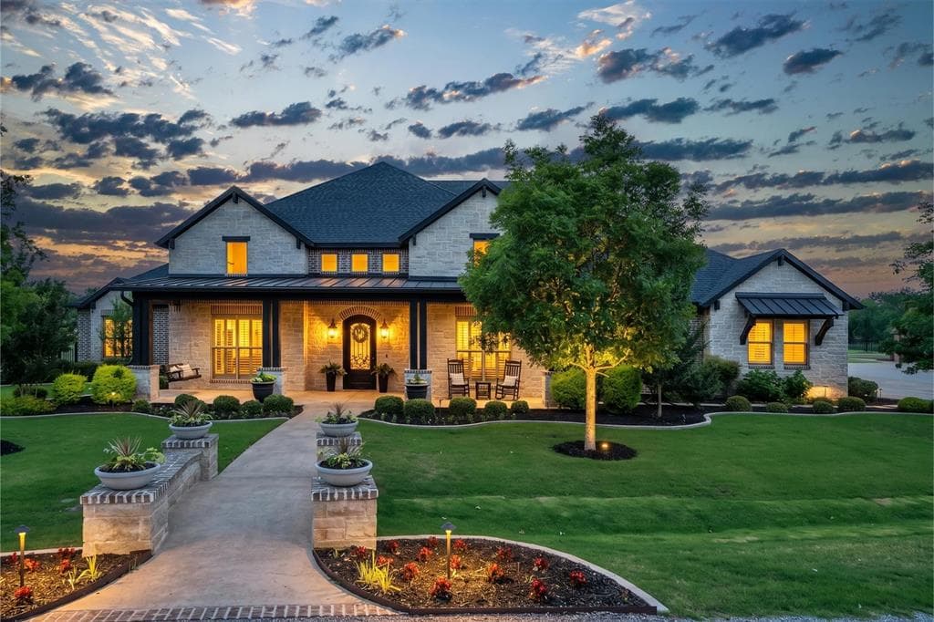200 Kylie Ln
