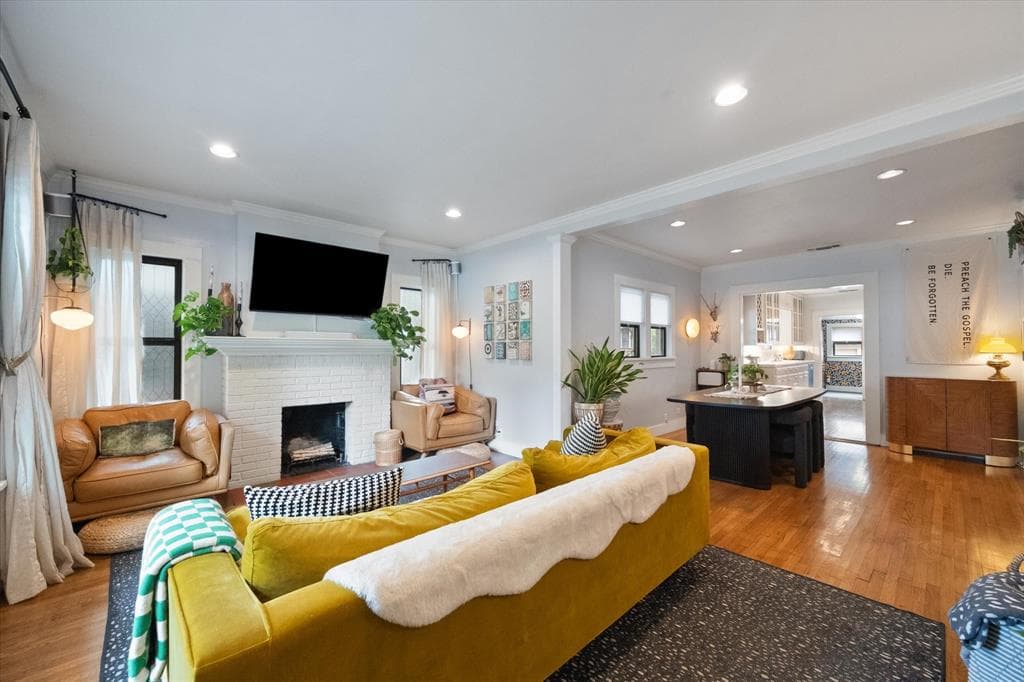 Gallery image 4