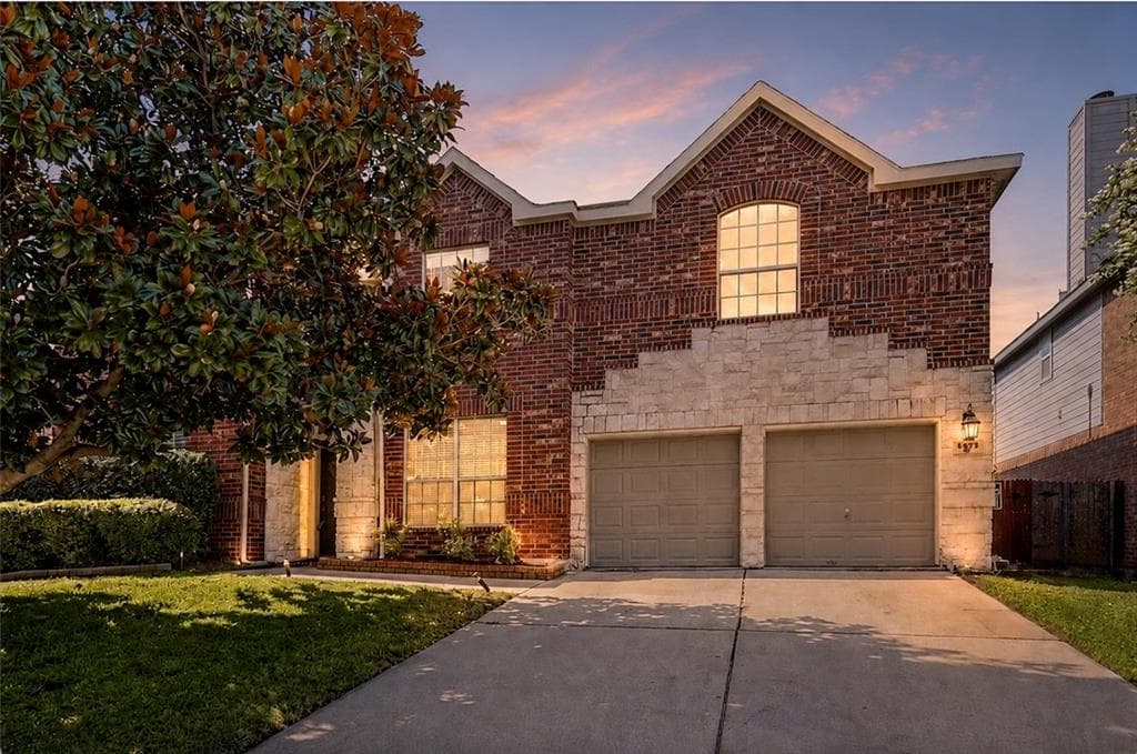 5573 Seabury Dr