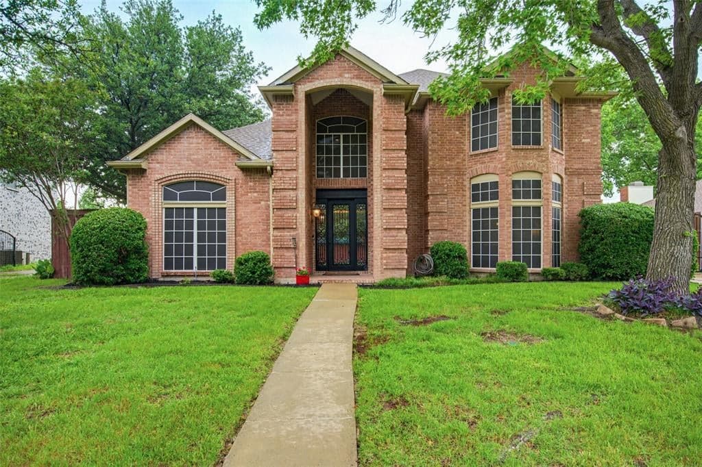 241 Magnolia Dr