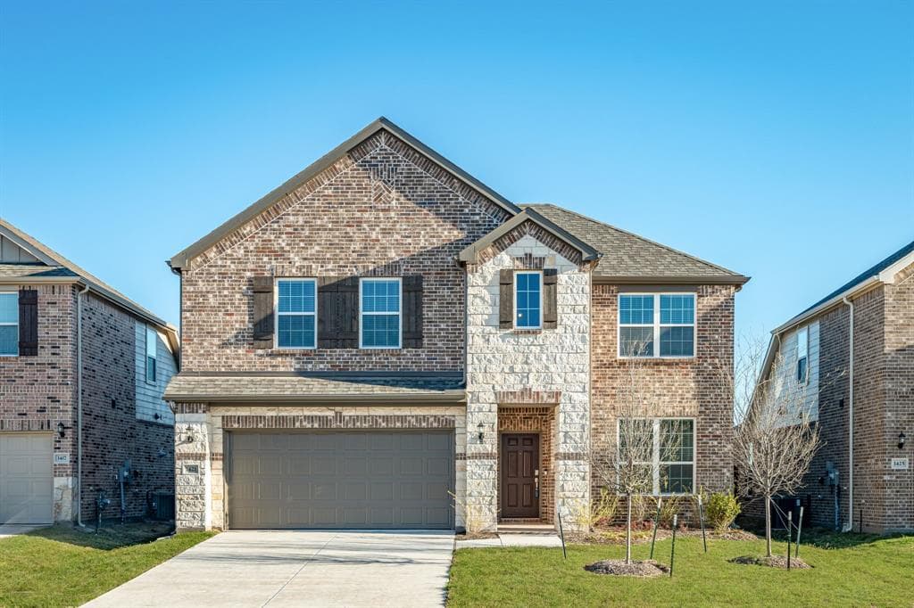 1421 Elijah Dr