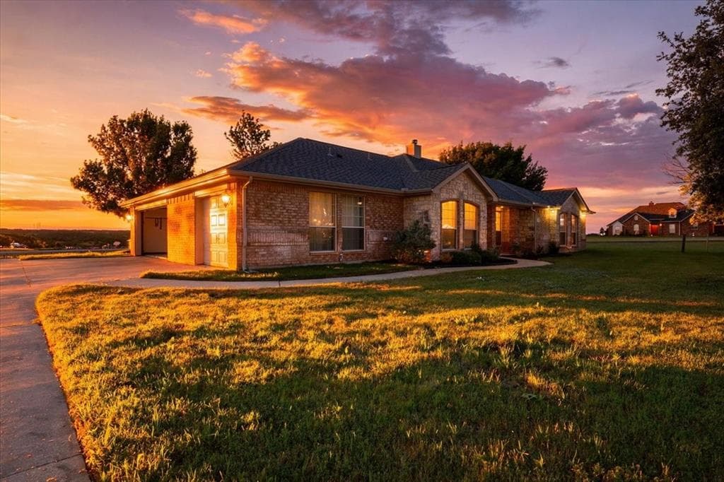 306 N Rolling Plains Dr