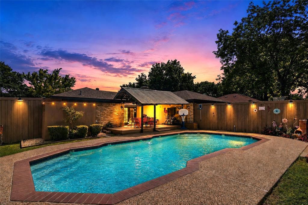 5110 Vera Cruz Dr