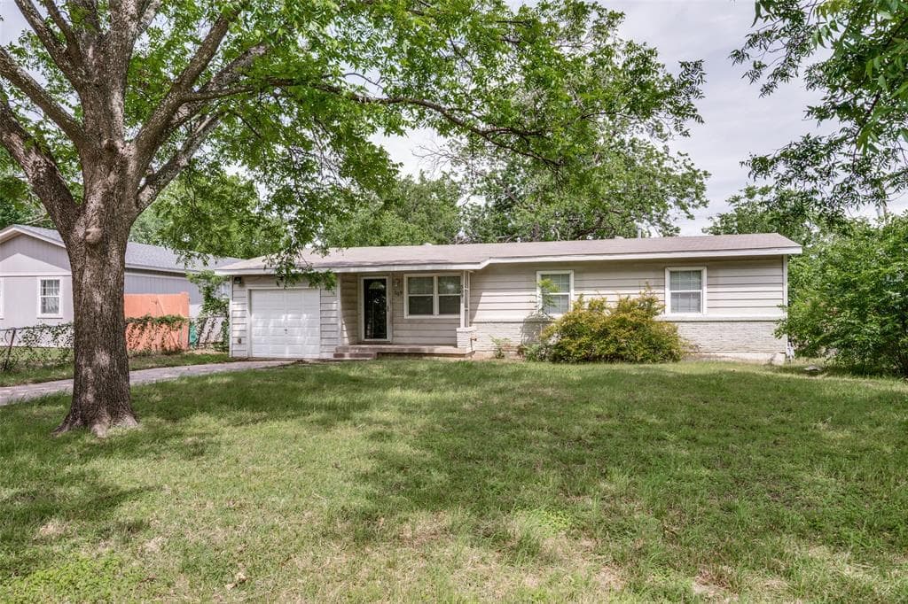 509 Circle Dr