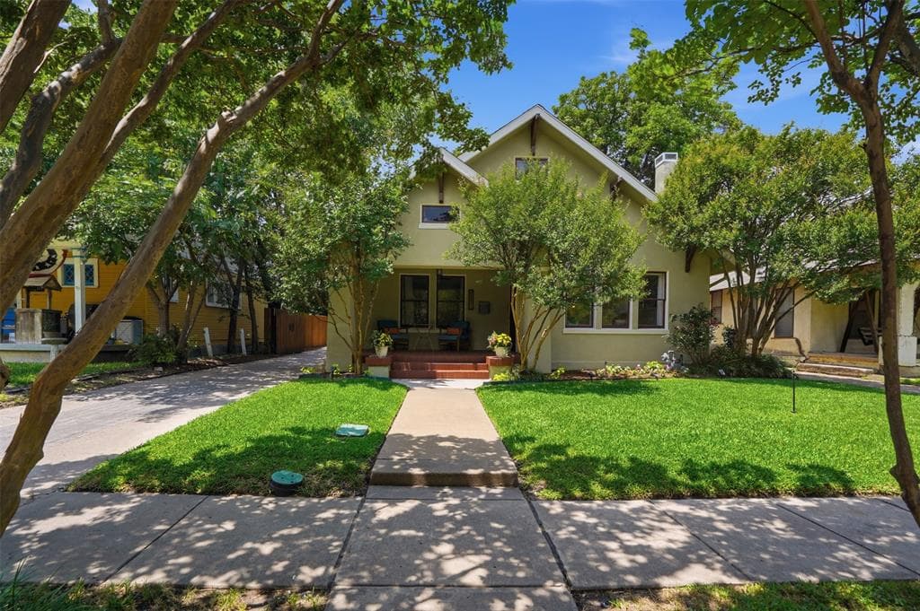 2212 Hurley Ave