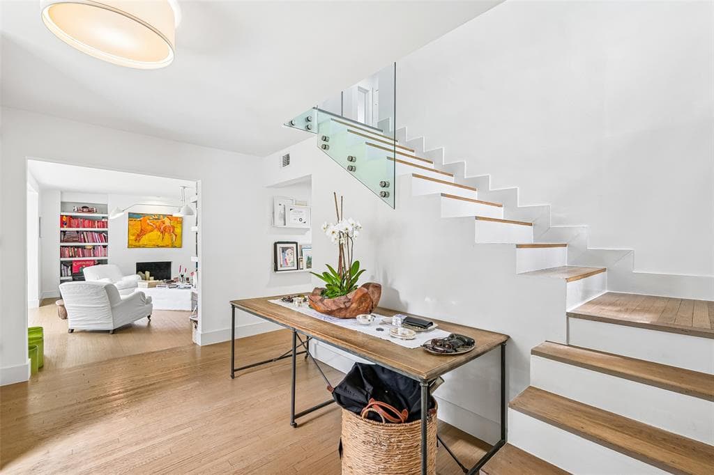 Gallery image 4