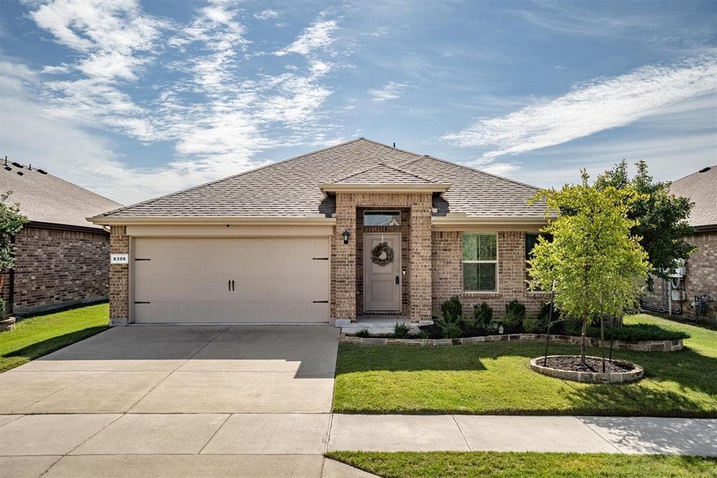 8306 Artesian Springs Dr