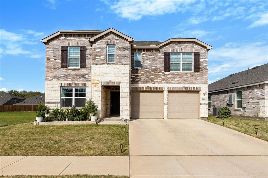 2220 Village Creek Ln