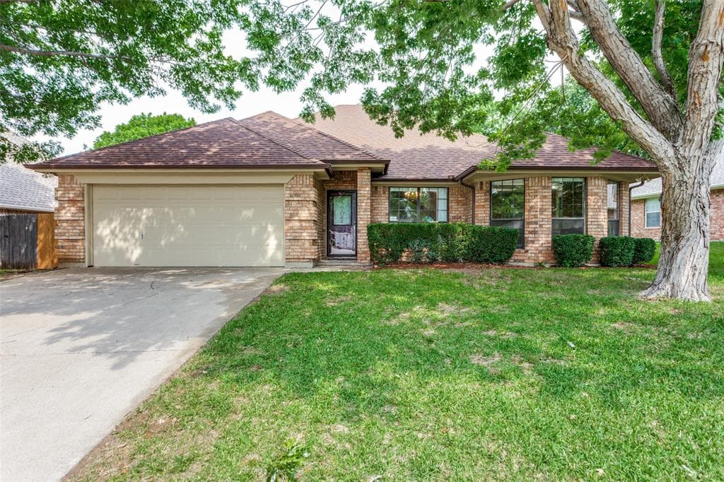 1213 Downwood Dr