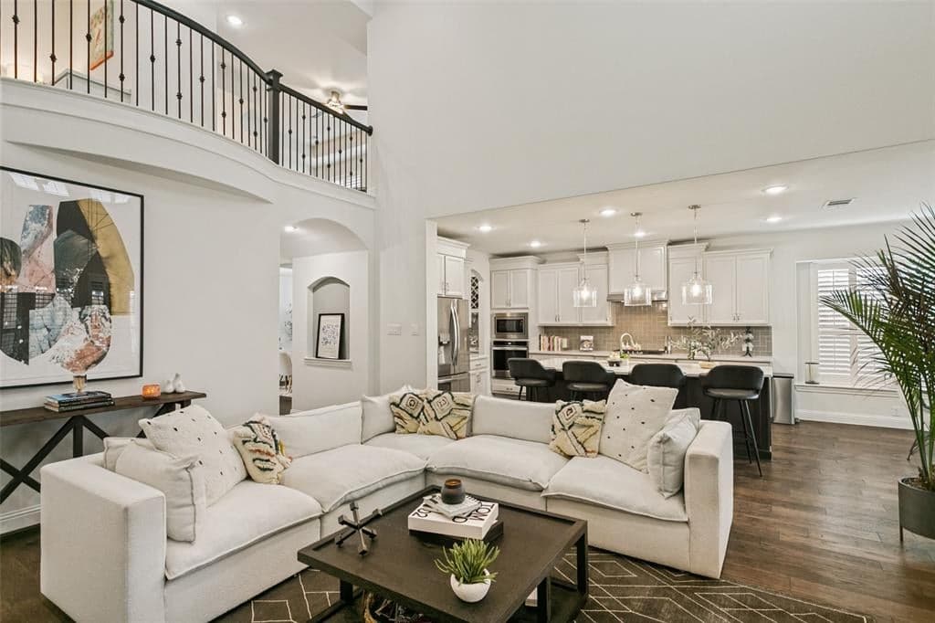 Gallery image 2