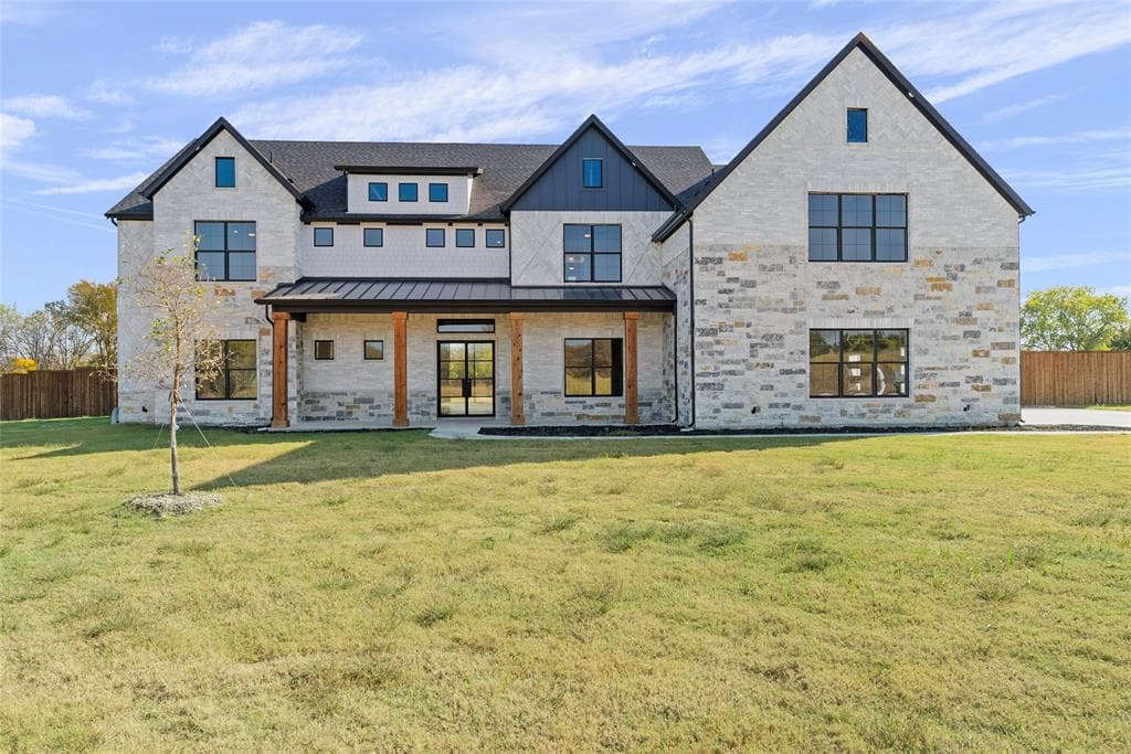3302 Harvest Way