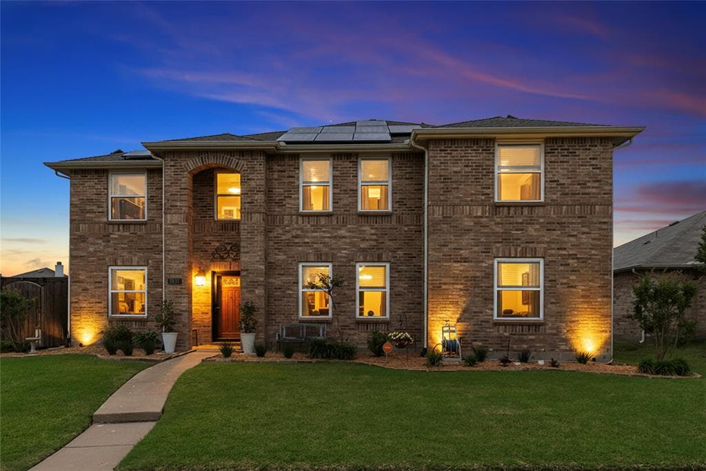 3031 Fallbrook Dr