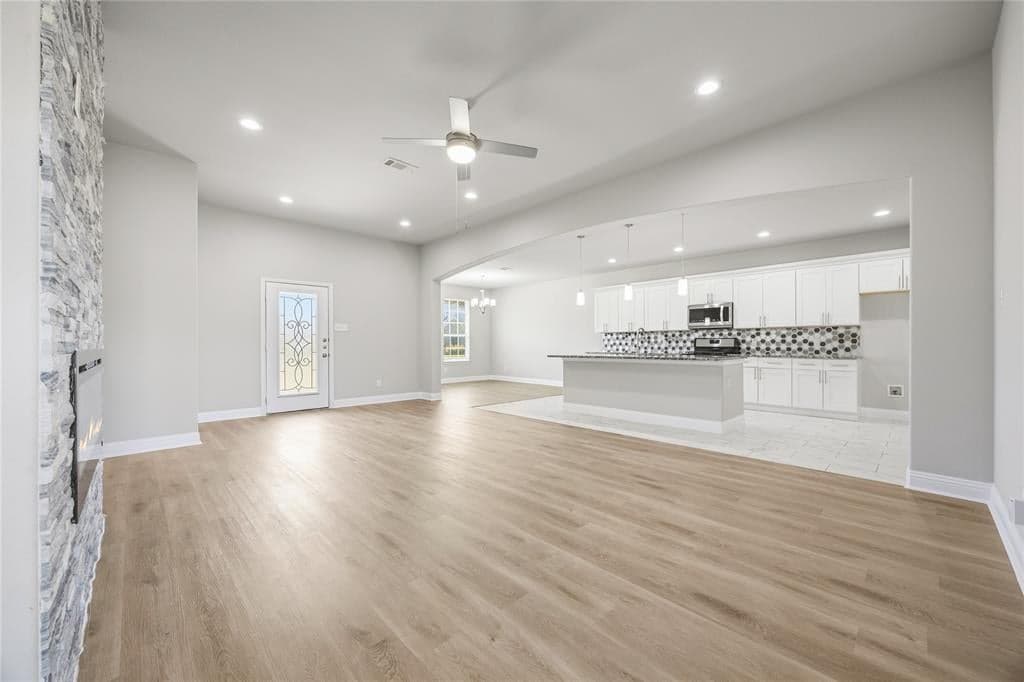 Gallery image 2