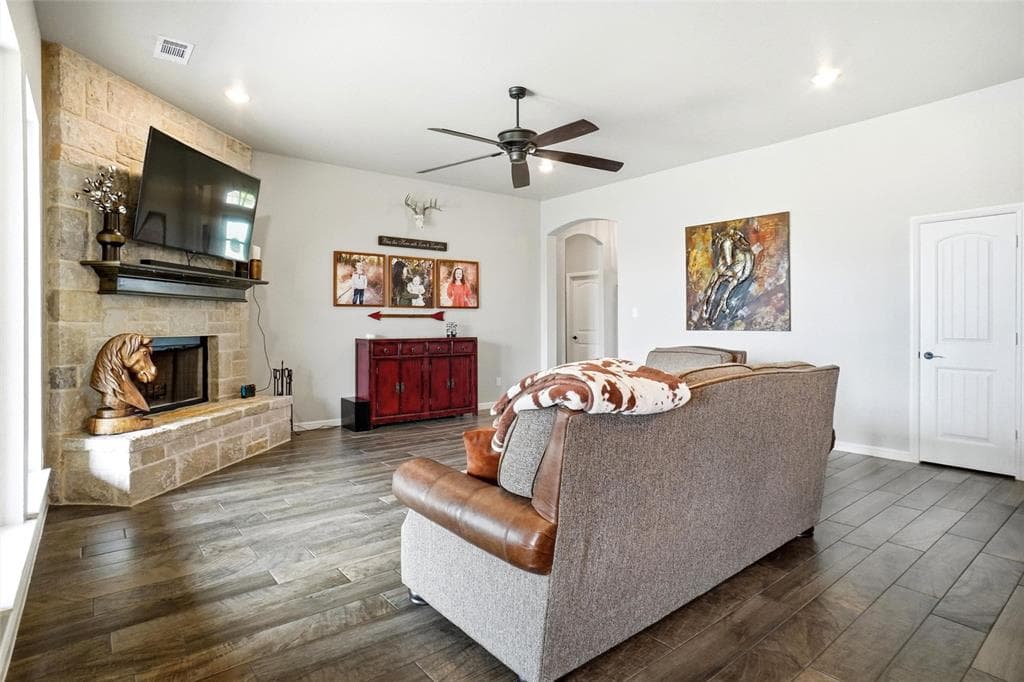 Gallery image 5
