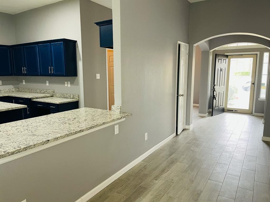 Gallery image 3