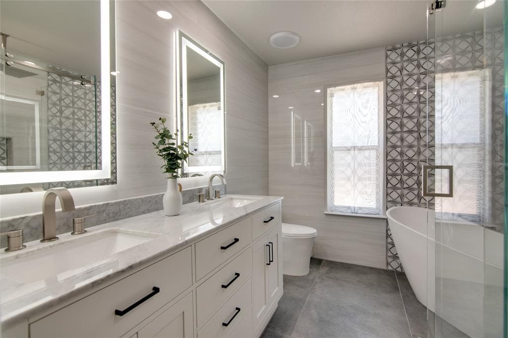 5520 Bandelier Trl