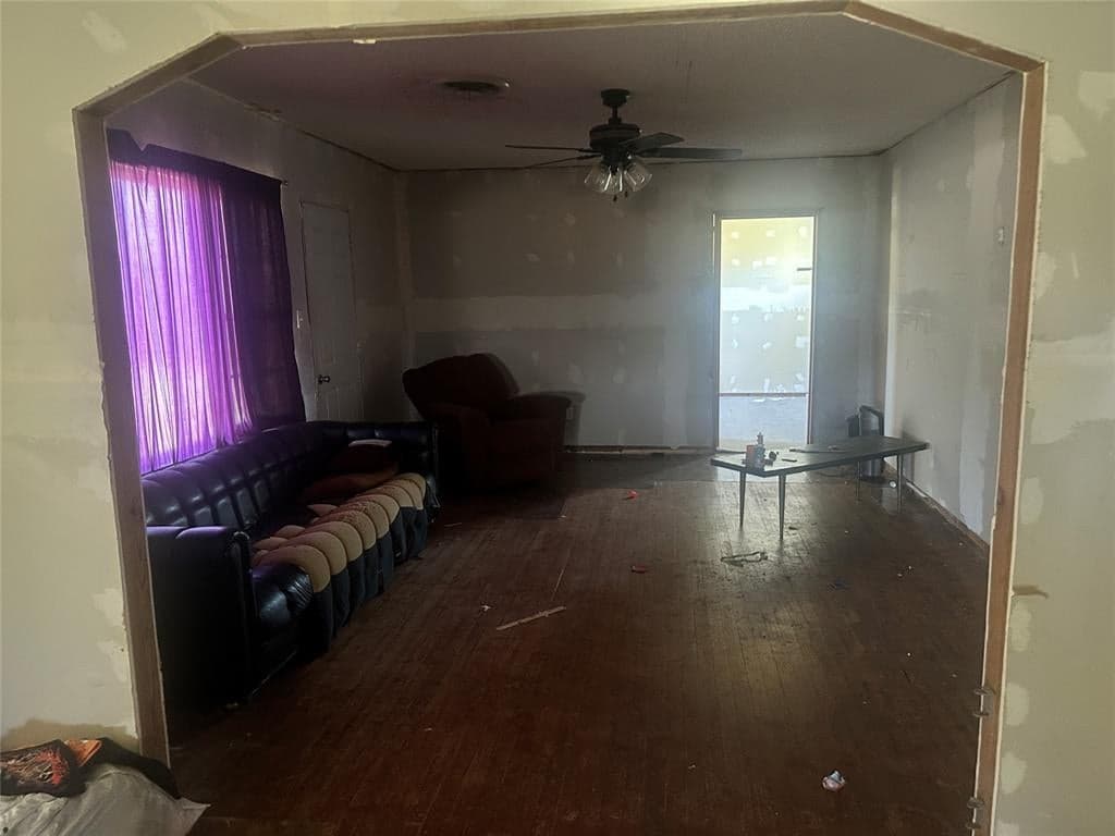Gallery image 2