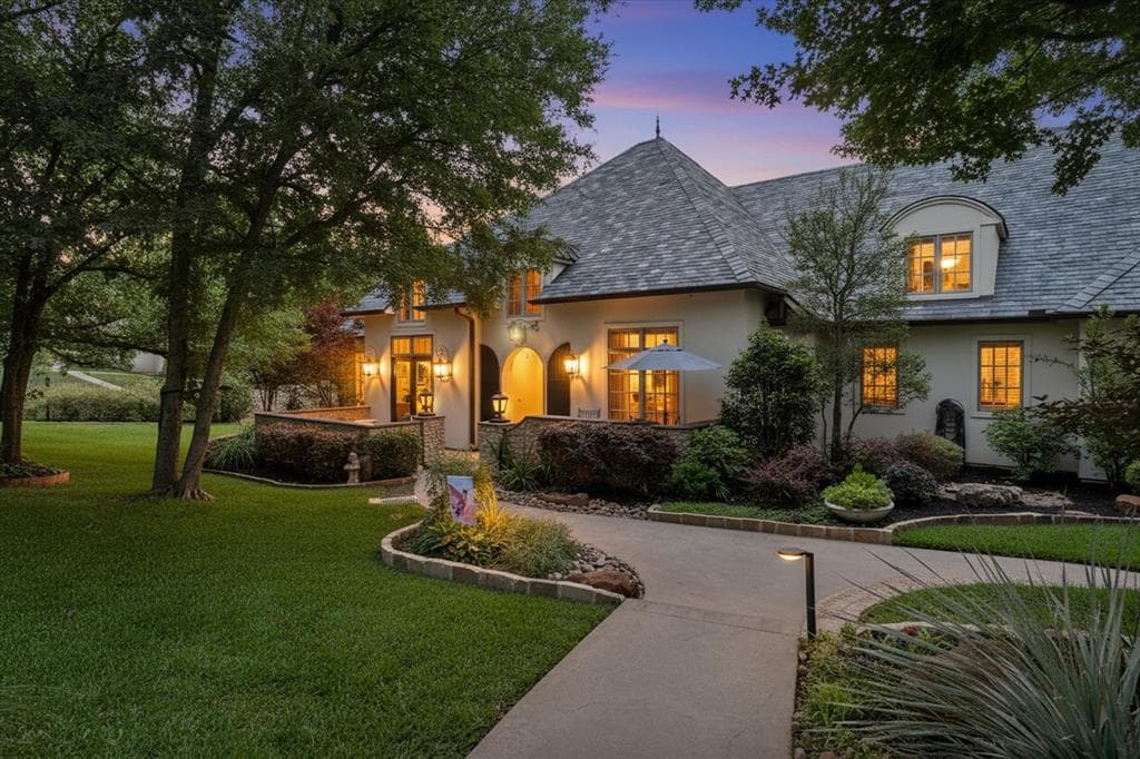 2804 Katherine Ct