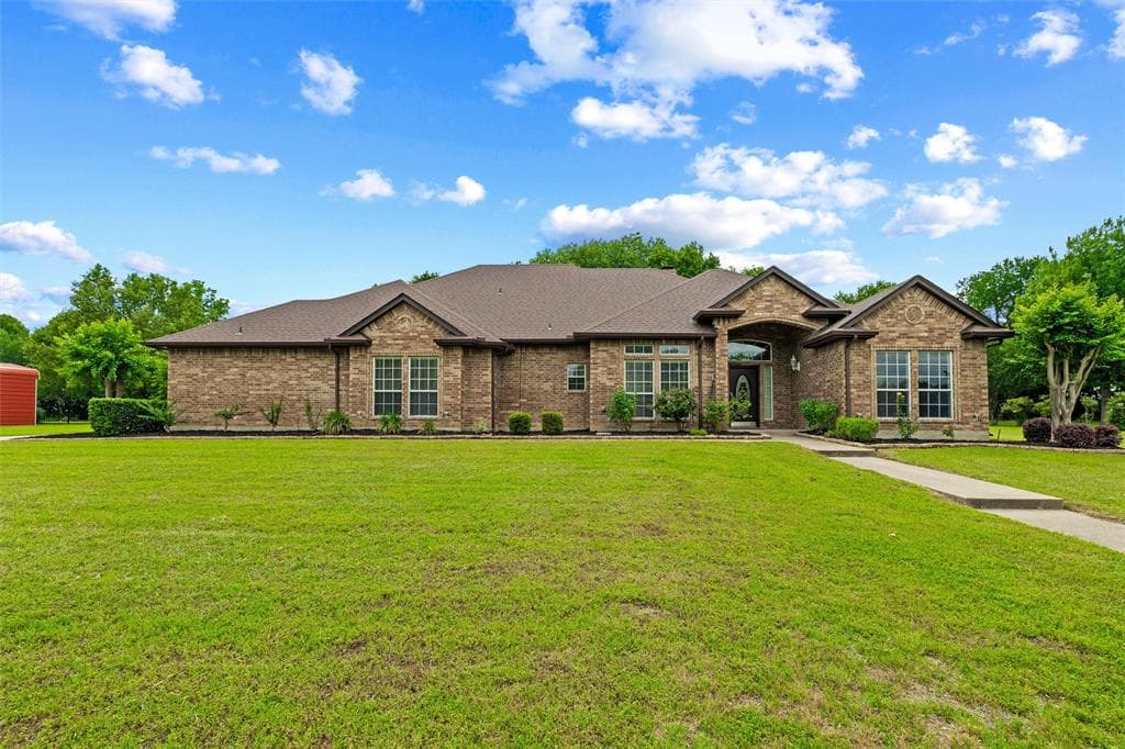 231 Ash Dr