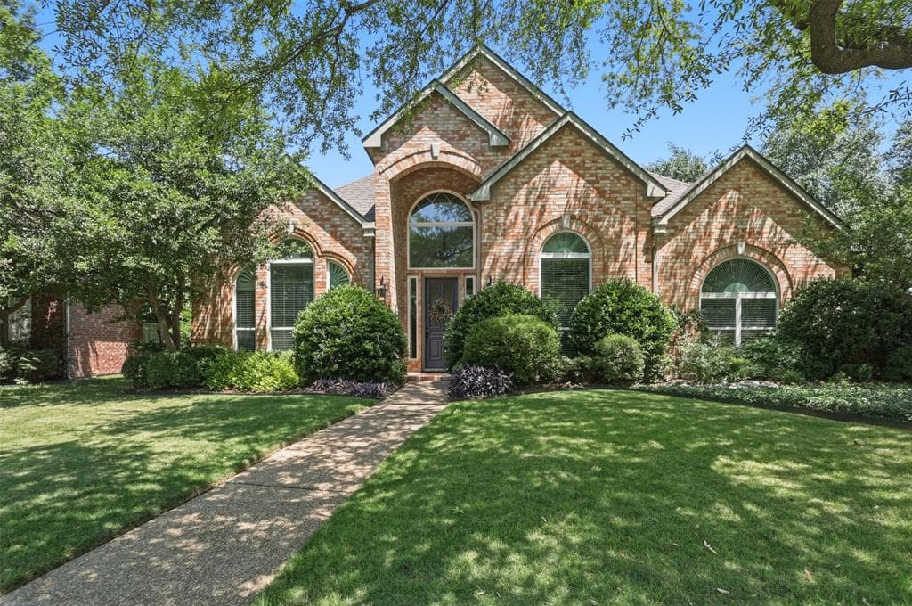 2541 Hickory Ridge Dr