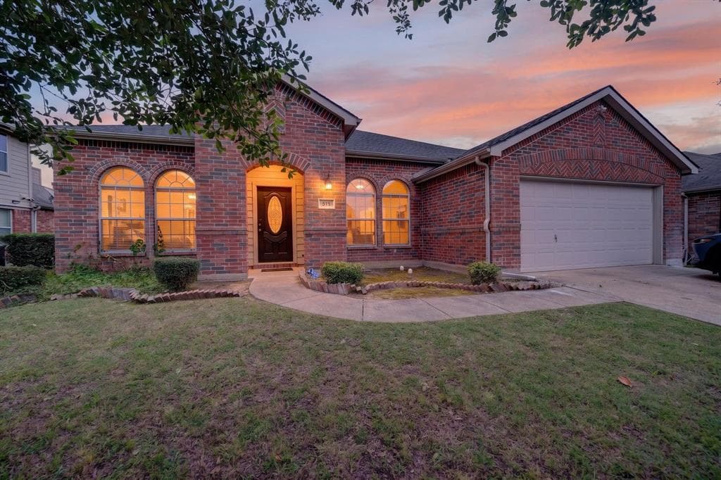 511 Chestnut Trl