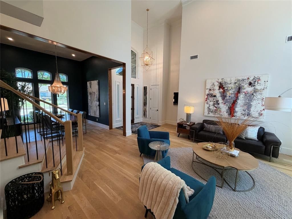 Gallery image 2
