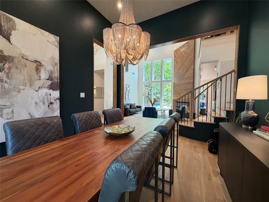 Gallery image 4