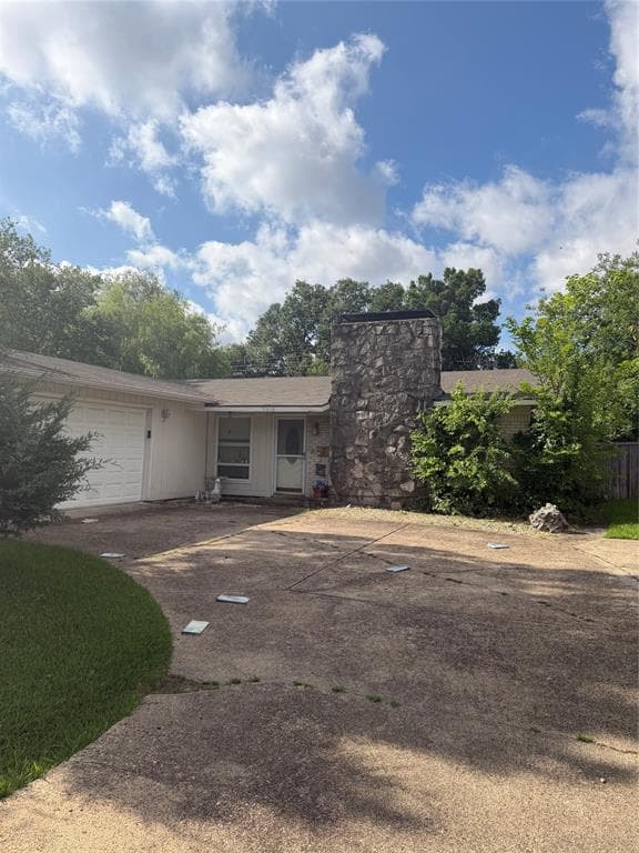 3210 Saint Croix Dr
