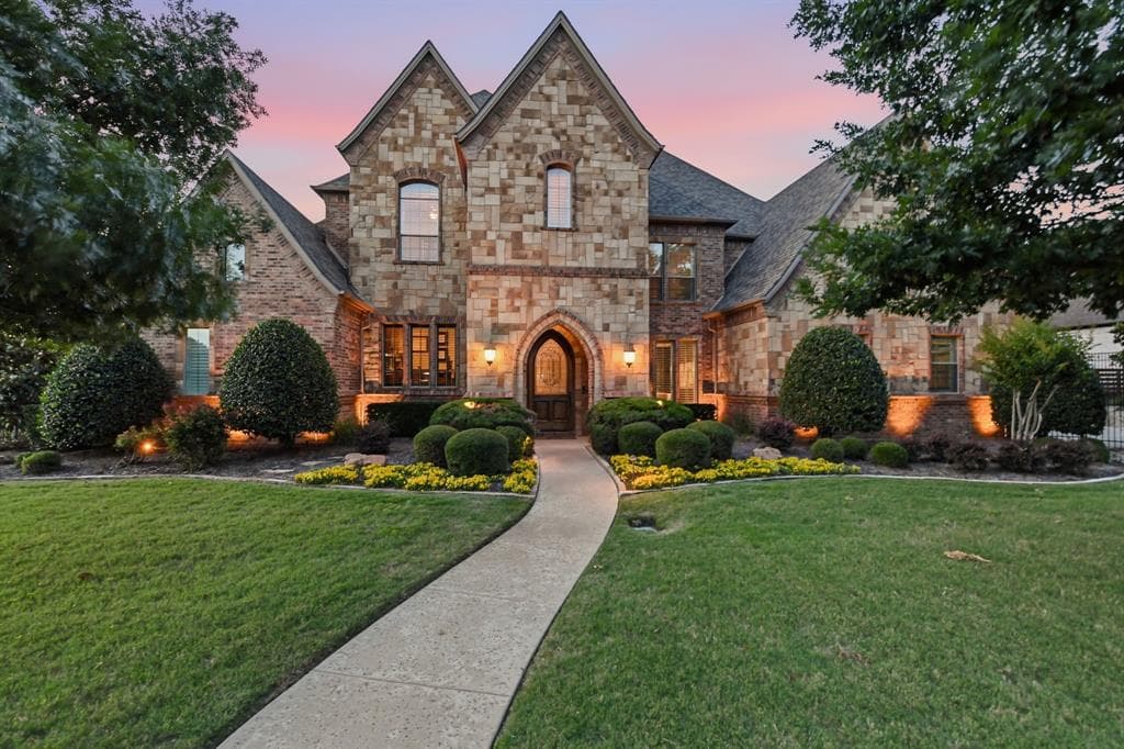 1105 Chianti Ln