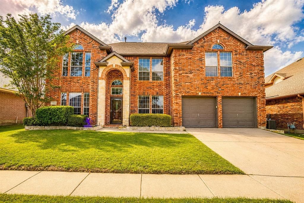 5364 Lake Chelen Dr
