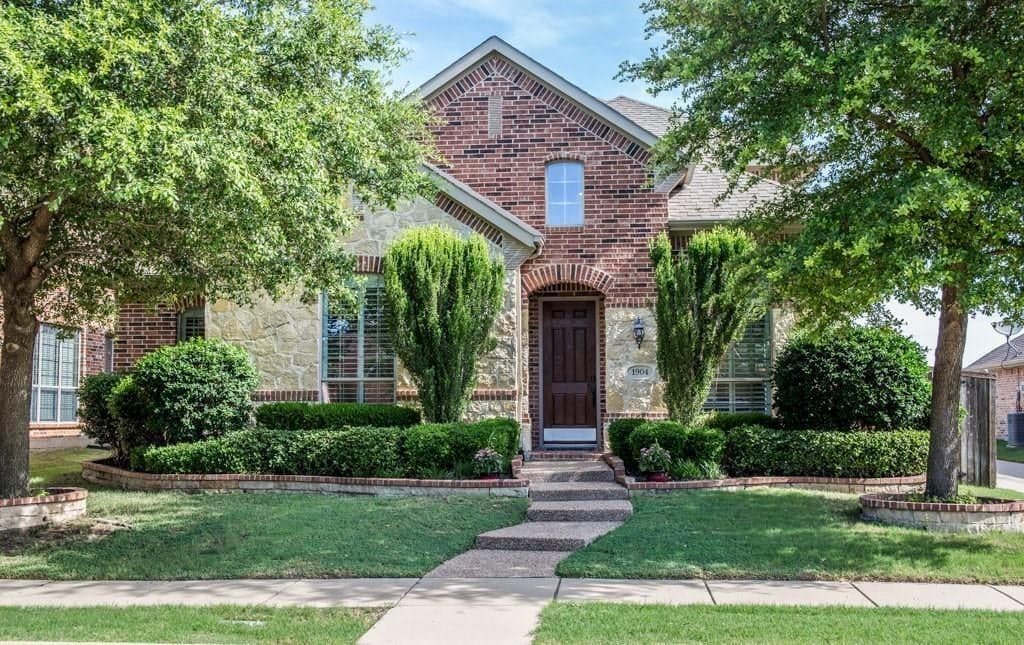 1904 Kirby Ln