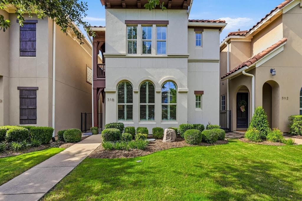 516 Sandy Ln