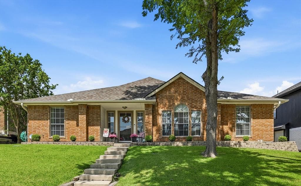 3802 Virginia Pine Cir