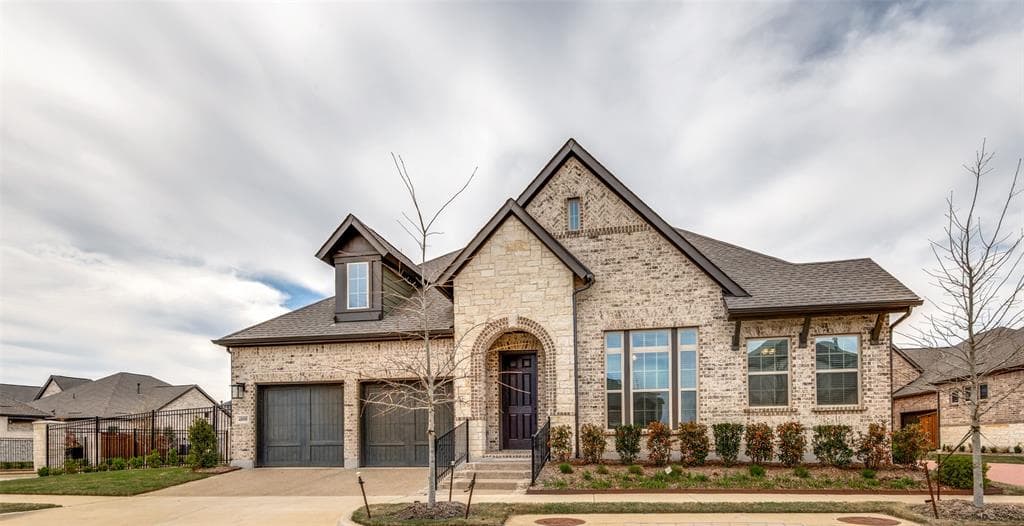4800 Prairie Crest Ln