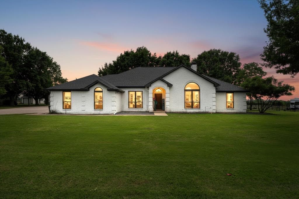 3 Crestview Cir