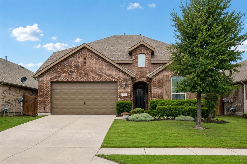 533 Yellowstone Dr